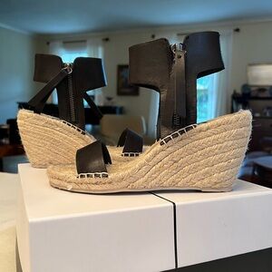 Dolce Vita Wedge